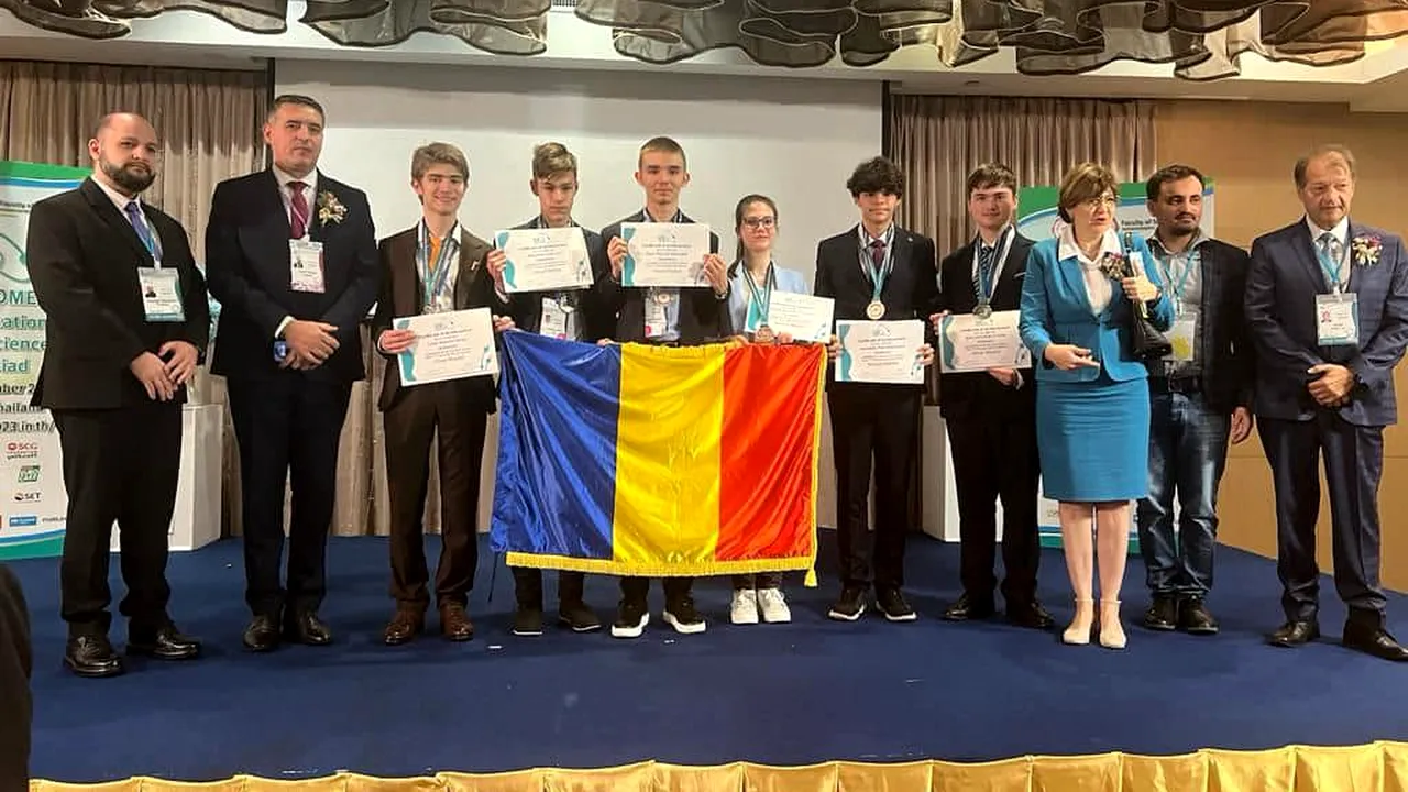 Elevii români, patru medalii de argint şi două de bronz la Olimpiada de Ştiinţe pentru Juniori