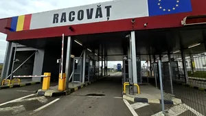 Punctul de frontieră Racovăț, închis după incidentul cu drona din Moldova. 15 autoturisme așteaptă la graniță. Nu se poate trece nici dinspre, nici către Ucraina