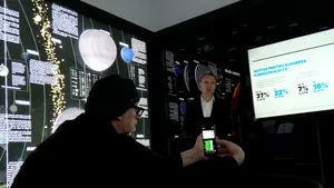 Care sunt preferinţele românilor în materie de consum TV şi video în 2019. În ce condiţii şi-ar schimba furnizorul de servicii