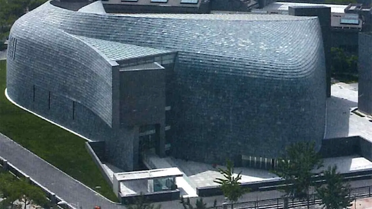 Câştigătorul prestigiosului Premiu Pritzker pe 2019. Clădirile fabuloase ale lui Arata Isozaki | VIDEO