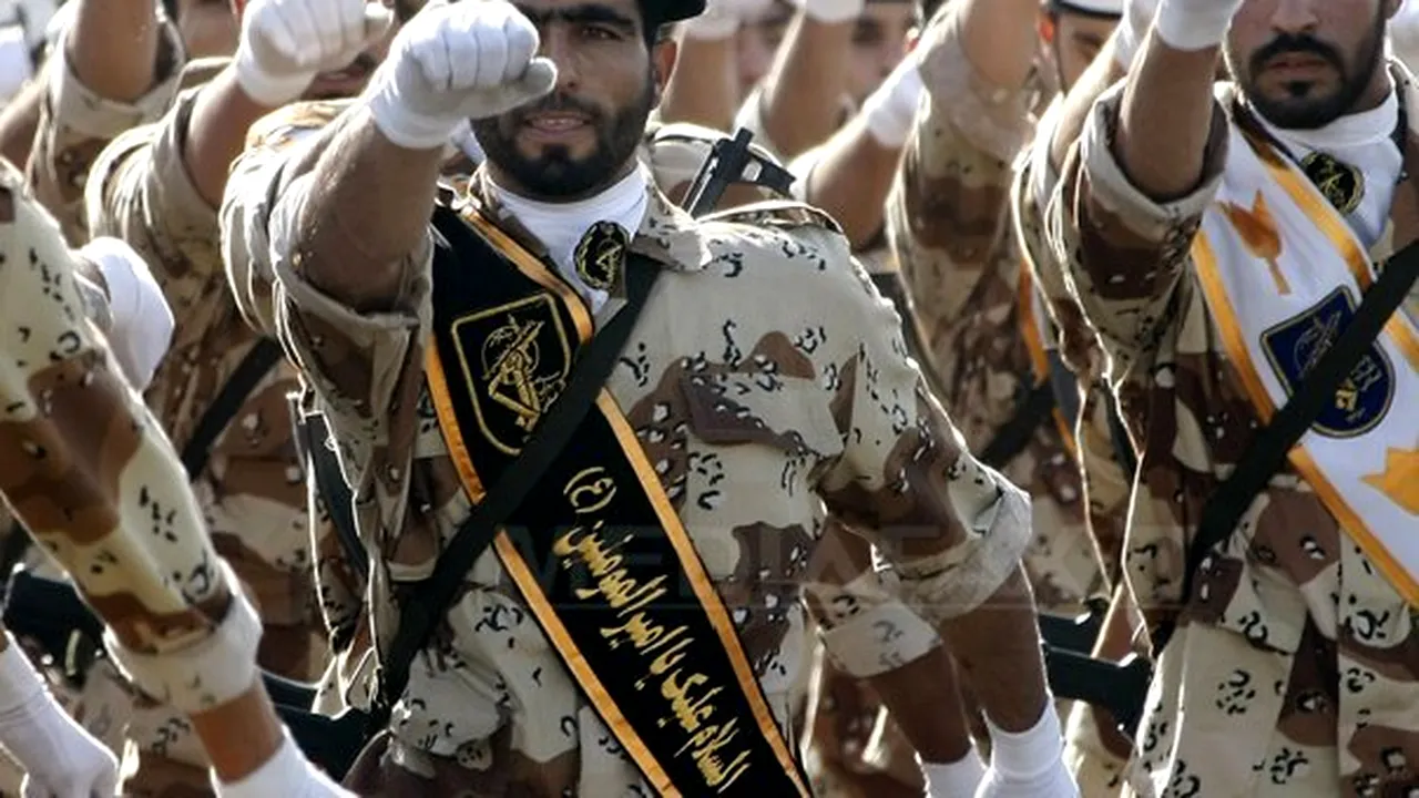 Foşti ofiţeri de elită fac dezvăluiri despre tensiuni în cadrul regimului din Iran