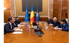 Bolojan, discuții cu agenția Fitch despre stabilitatea fiscală și controlul cheltuielilor publice