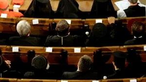 Sfântul Sinod l-a validat pe ÎPS Daniel în funcţia de patriarh