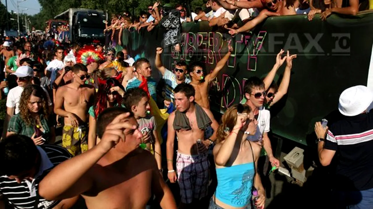 LIBERTY PARADE 2013: Peste 50.000 de persoane au participat la cel mai important eveniment al muzicii house de pe litoral