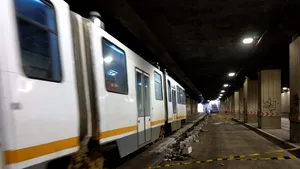 O nouă staţie de tramvai în Bucureşti, conectată cu metroul din Piaţa Victoriei. Nicuşor Dan anunţă începerea lucrărilor în pasaj