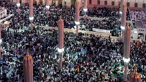 Cel puţin patru ofiţeri de securitate au murit în urma atacului terorist sinucigaş de la Medina - FOTO, VIDEO