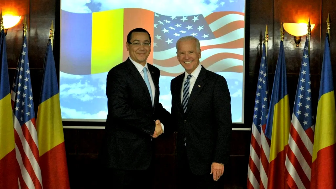 Cum l-au felicitat liderii din România pe Joe Biden