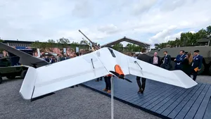Prima dronă kamikaze franceză, testată cu succes
