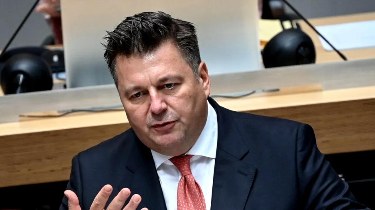 Berlinul interzice protestele împotriva măsurilor de protecţie