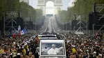 Papa Leon a lăudat „entuziasmul, energia și dăruirea” tinerilor în cadrul slujbei din Paris. Ce politicieni de rang înalt au participat la liturghie