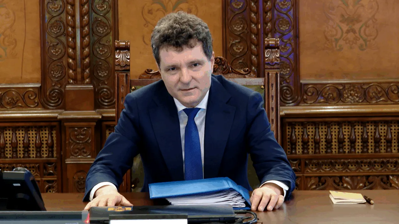 Nicuşor Dan se pregăteşte să convoace CSAT, de două ori, în noiembrie. Care sunt motivele convocării
