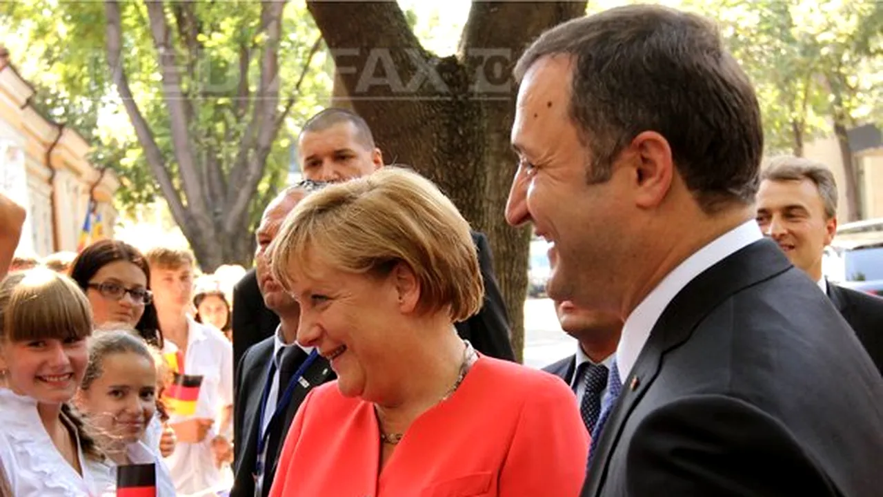 Angela Merkel a primit cadou 460 de sticle de vin de colecţie, cu ocazia vizitei în Republica Moldova