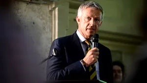 Octavian Morariu a fost reales preşedinte al Federaţiei Europene de Rugby