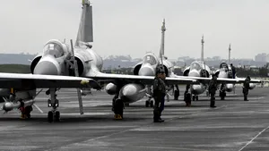 Taiwanul a trimis avioane de luptă pentru interceptarea mai multor aeronave militare chineze