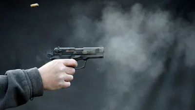 SOCIAL Breaking News. Deținut evadat, împușcat mortal de polițiști în Dolj