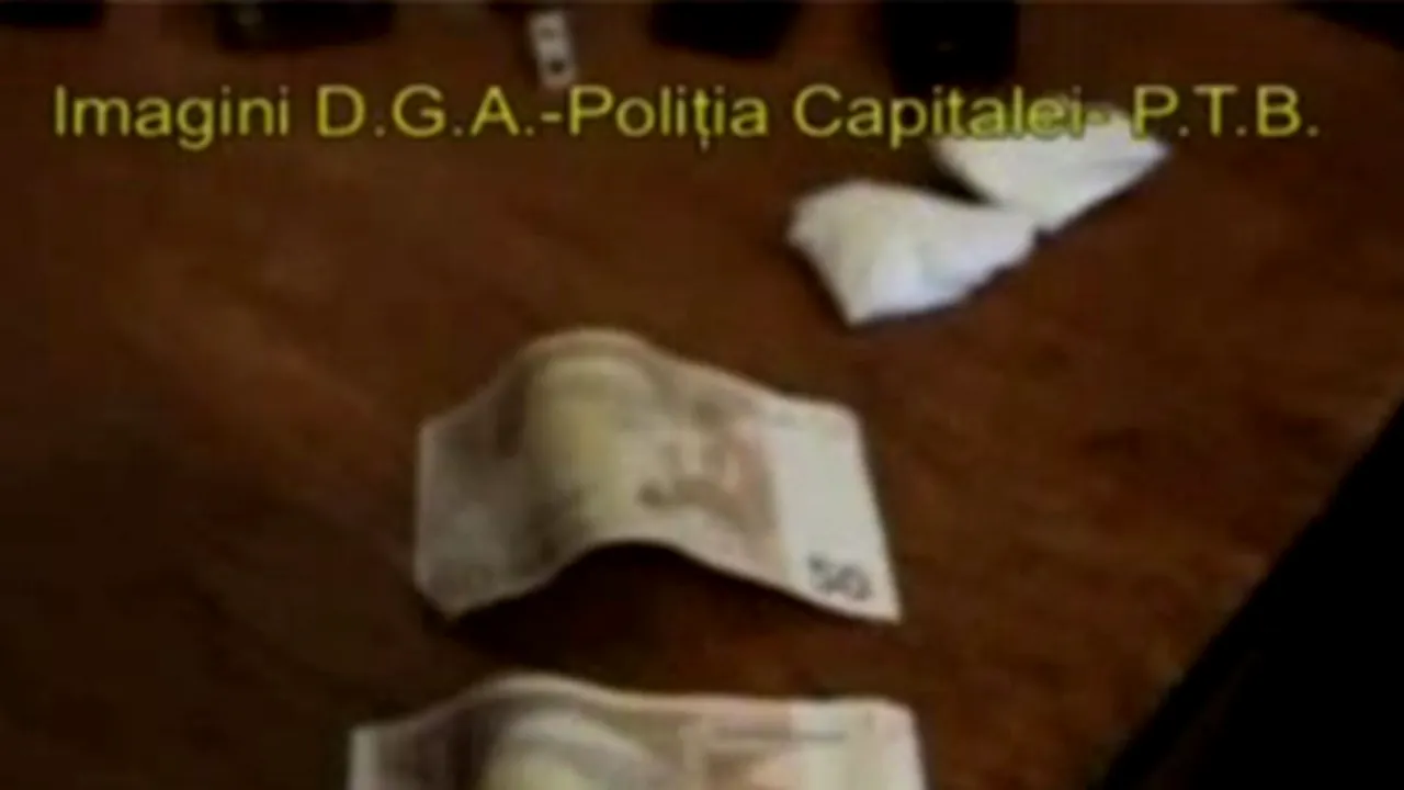 Bărbat reţinut după ce i-a oferit mită unui poliţist chiar în sediul Poliţiei