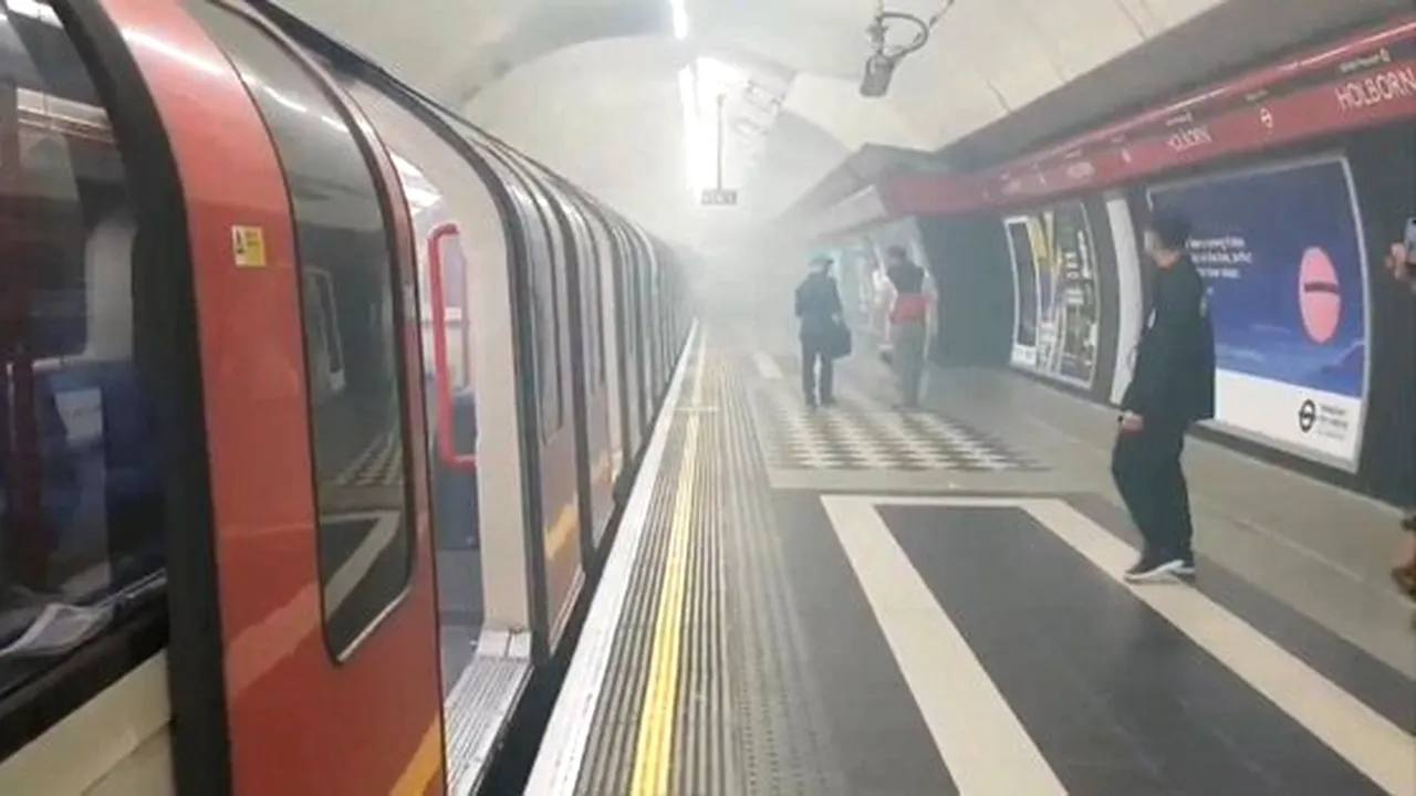 Atentatul TERORIST din Londra | Un al doilea suspect a fost reţinut în legătură cu incidentul de la metrou