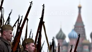 AVERTISMENT al armatei ruse: Rusia va considera ţinte prioritare ţările europene care vor găzdui sisteme antirachetă/ NATO respinge acuzaţiile Moscovei. RĂSPUNSUL LUI PONTA