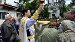 Izvorul Tămăduirii. Semnificaţia sărbătorii și tradiții la creștin-ortodocși