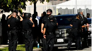 Doi morţi şi trei răniţi la o firmă din California, în urma unui atac armat