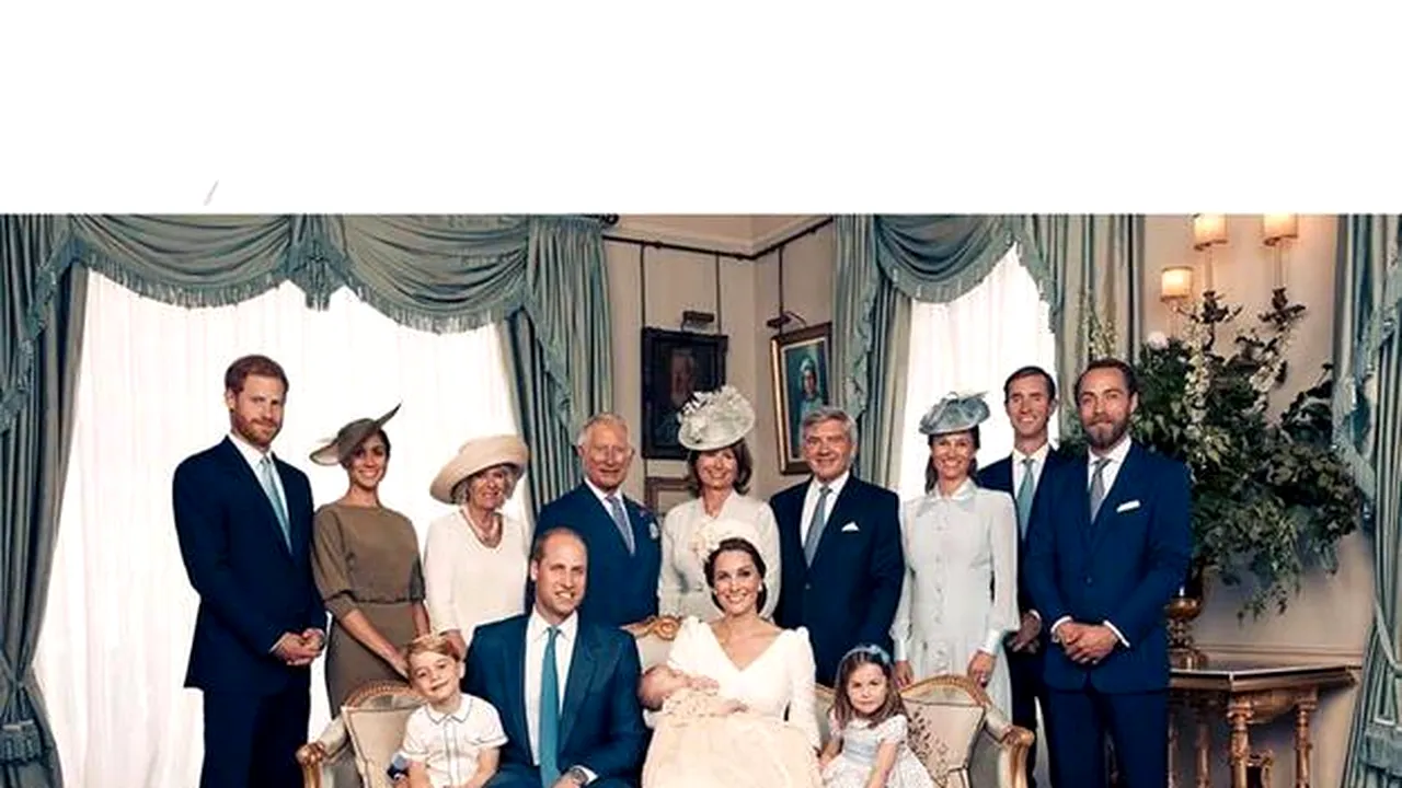 Cum a apărut regina Elizabeth a II-a în fotografiile oficiale de la botezul prinţului Louis, deşi n-a fost prezentă | GALERIE FOTO, VIDEO 