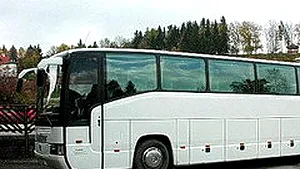 Suceava: Autocar polonez care transporta 30 de copii, implicat într-un accident