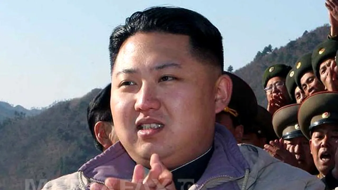 Kim Jong-Un este numit oficial comandant suprem al armatei