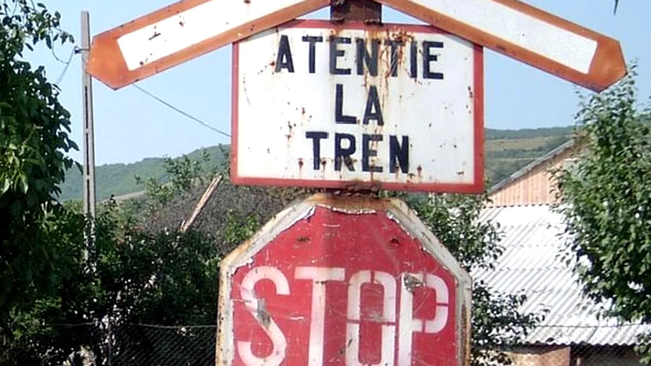 Un mort şi un rănit după ce un tren a lovit o căruţă. Circulaţia feroviară este blocată