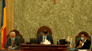 Legea carantinei şi izolării a trecut de Parlament. Vot majoritar în favoarea modificărilor PSD la proiectul Guvernului