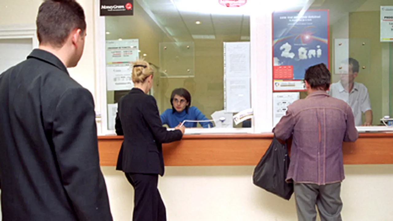 Volksbank înapoiază banii din comisioane