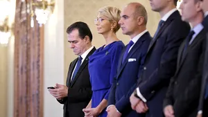 Orban îşi caută majoritatea. UPDATE: Liderul PNL, întâlnire cu Tăriceanu. După PMP, PNL va continua joi negocierile privind formarea Guvernului. Ce partide sunt sondate