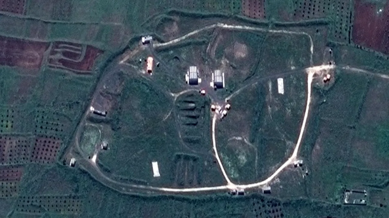 ATACUL din Siria. Cum arată ţintele ÎNAINTE şi DUPĂ ofensiva cu rachete a SUA, Marii Britanii şi Franţei. Imagini din satelit