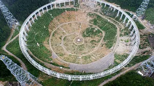 China a început procedura de testare a celui mai mare radiotelescop din lume - FOTO 
