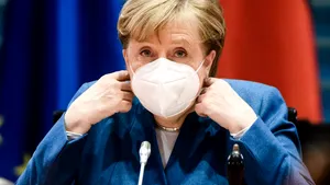 Angela Merkel îl consideră vinovat pe Donald Trump pentru incidentele grave de la Capitoliu: ”Regret că preşedintele nu şi-a recunoscut înfrângerea”