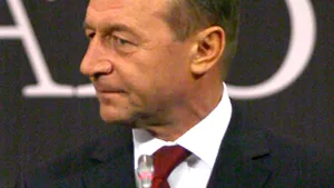 Băsescu: Ovidiu Iuliu Moldovan va rămâne unul dintre marii interpreţi ai poeziei lui Eminescu