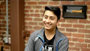 Cum a ajuns un hacker pakistanez de 13 ani să lucreze cu giganţi din lumea tehnologiei