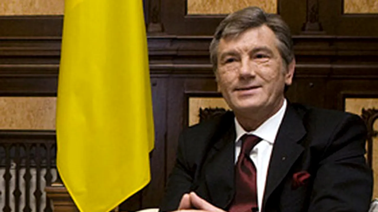 Iuşcenko: Ucraina trebuie să elimine toate simbolurile rămase din perioada URSS
