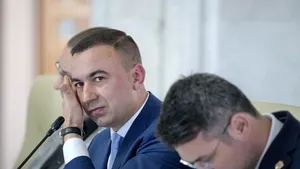 Ministrul Digitalizării: Evaluarea competenţelor funcţionarilor publici nu se va mai face „pe hârtie”, ci digital