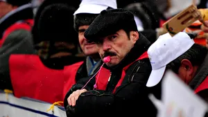 Romanian Public Servants To Picket Govt Thursday, Stage Full-Blown Strike On May 5