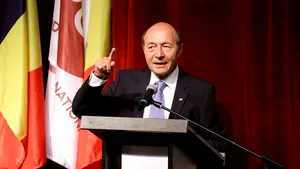 Băsescu îşi intră în rolul de PREŞEDINTE de onoare al partidului unionist din Republica Moldova: Românii nu pot trăi despărţiţi de Prut la nesfârşit