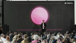 NEWS ALERT Selly anunță deschiderea unei noi stațiuni pe litoralul românesc: Nibiru va găzdui cel mai mare club de noapte din lume, un mall uriaș și un parc de distracții