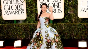 GLOBURILE DE AUR 2013: Ce ţinute au purtat vedetele - GALERIE FOTO