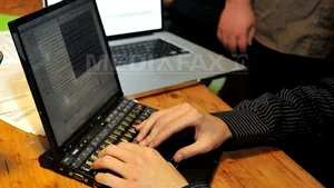 Atac cibernetic ce viza instituţii şi ambasade străine din Bucureşti. SRI: Atacul 