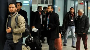 Evacuarea cetăţenilor străini din Libia continuă