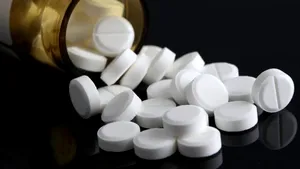 STUDIU. Aspirina nu îmbunătăţeşte rata de supravieţuire la pacienţii cu COVID-19