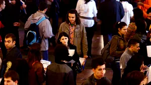 Studenţii la Politehnică se angajează prea repede în IT, profesorii se luptă să îi ţină în şcoală