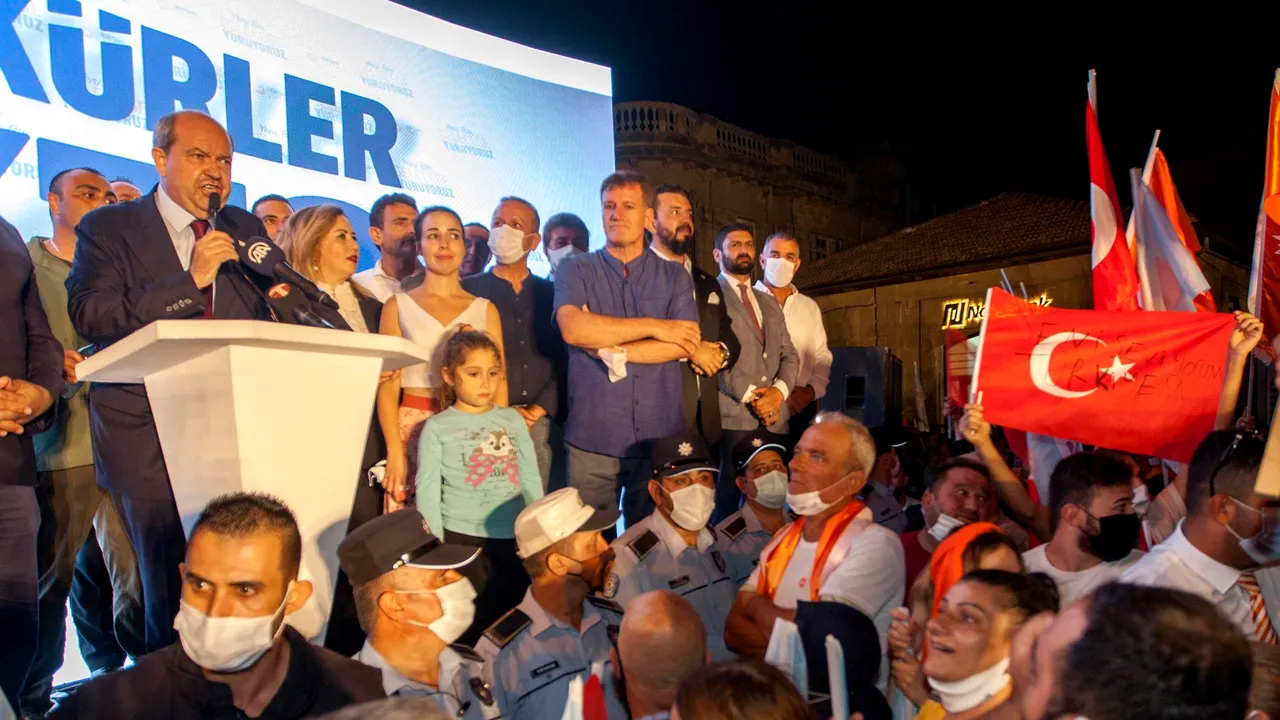 Ciprul de Nord: Candidatul pro-Turcia, Ersin Tatar, a câştigat alegerile prezidenţiale