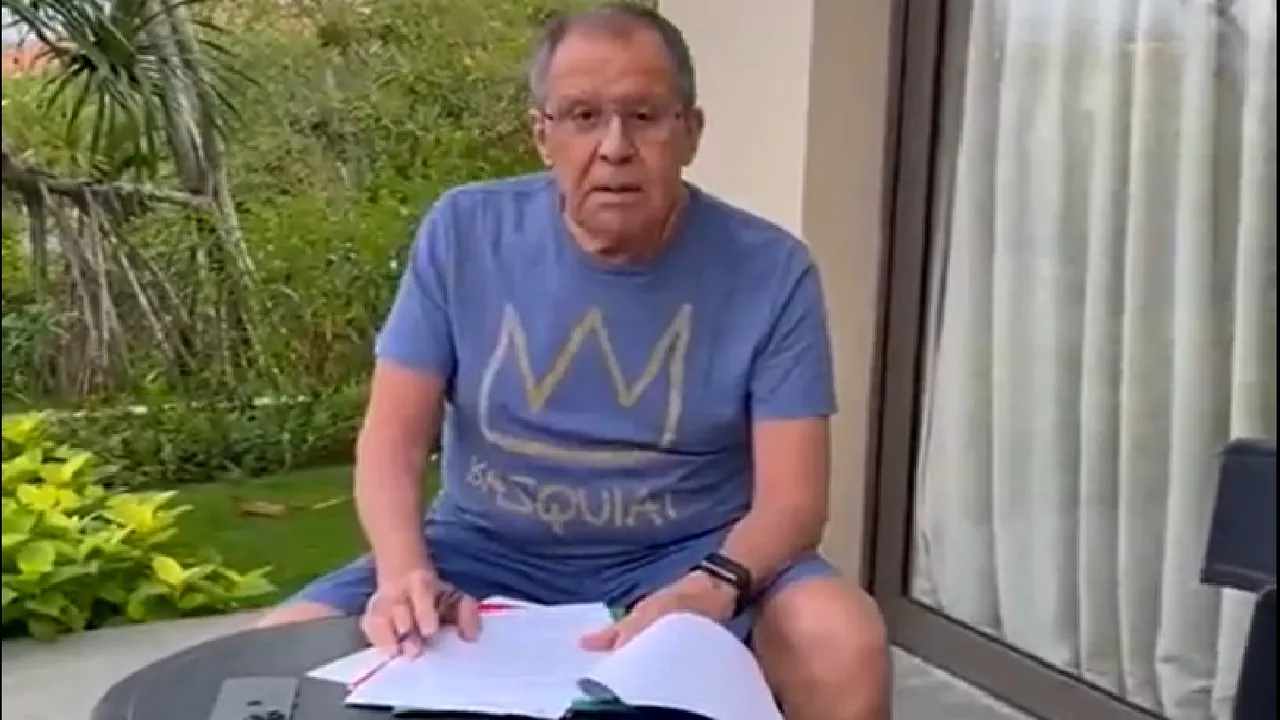 Serghei Lavrov ar fi fost transportat la spital la sosirea la G20. Ministrul rus de Externe neagă acest lucru