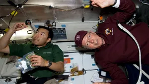 Toaletele defecte de pe ISS ar putea grăbi întoarcerea echipajului