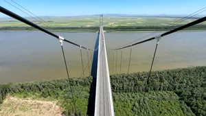 Se deschide circulația pe calea 2 a Podului peste Dunăre. Trafic restricționat pe DN2S